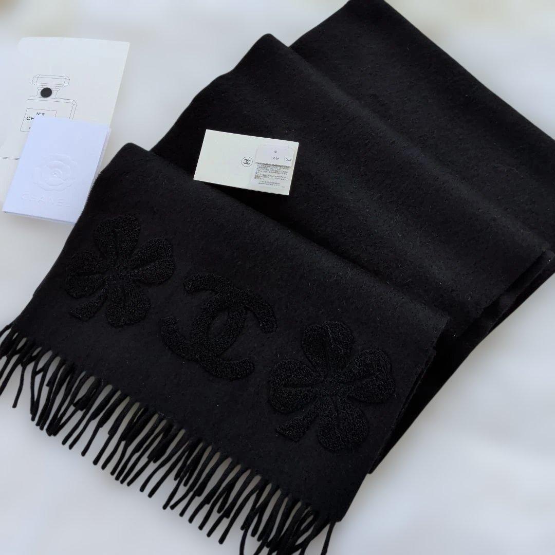 ♡未使用♡シャネル カシミア100%ブラックマフラー ココマーク刺繍 フリンジ