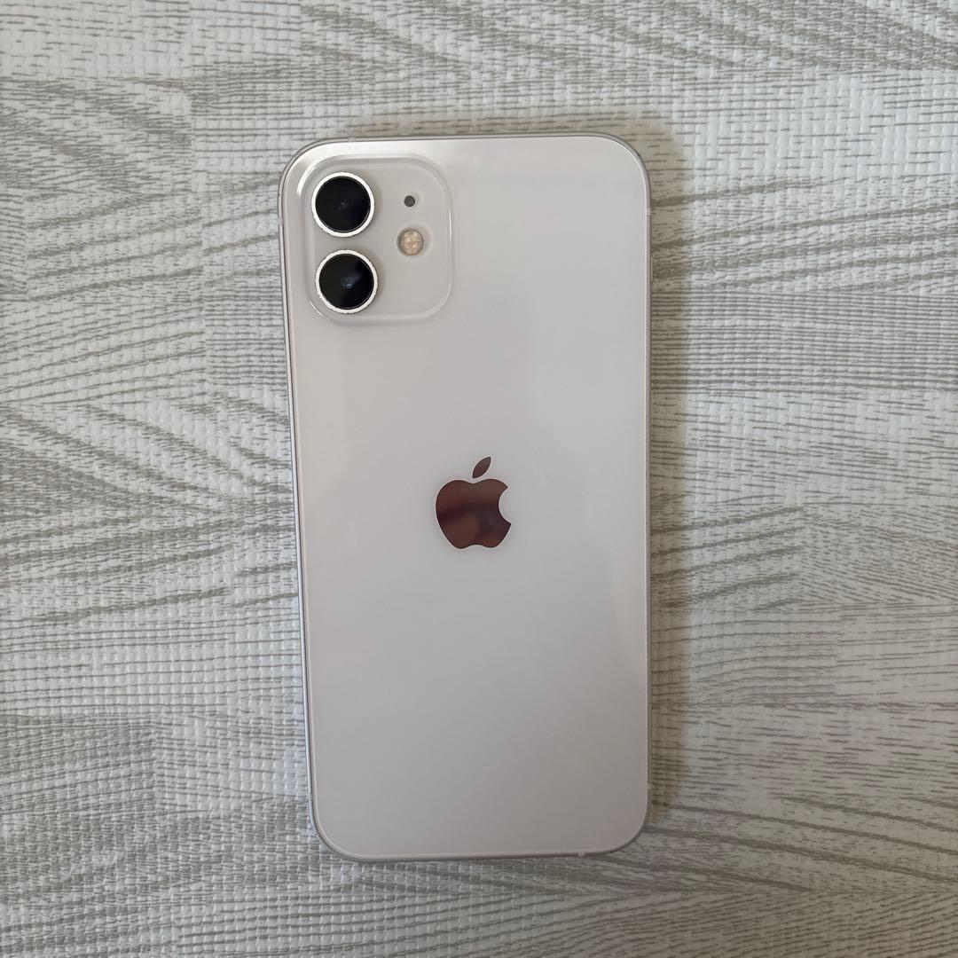 iPhone12 白 本体 SIMフリー
