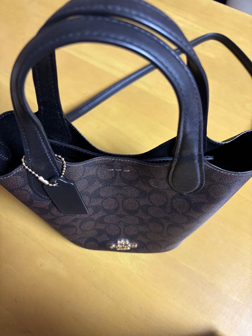 COACH ロゴ入り ミニショルダーバッグ