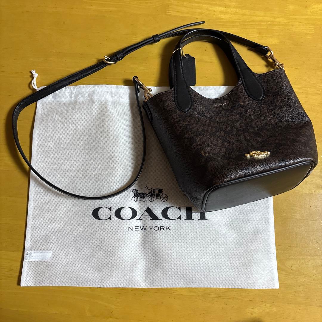 COACH ロゴ入り ミニショルダーバッグ