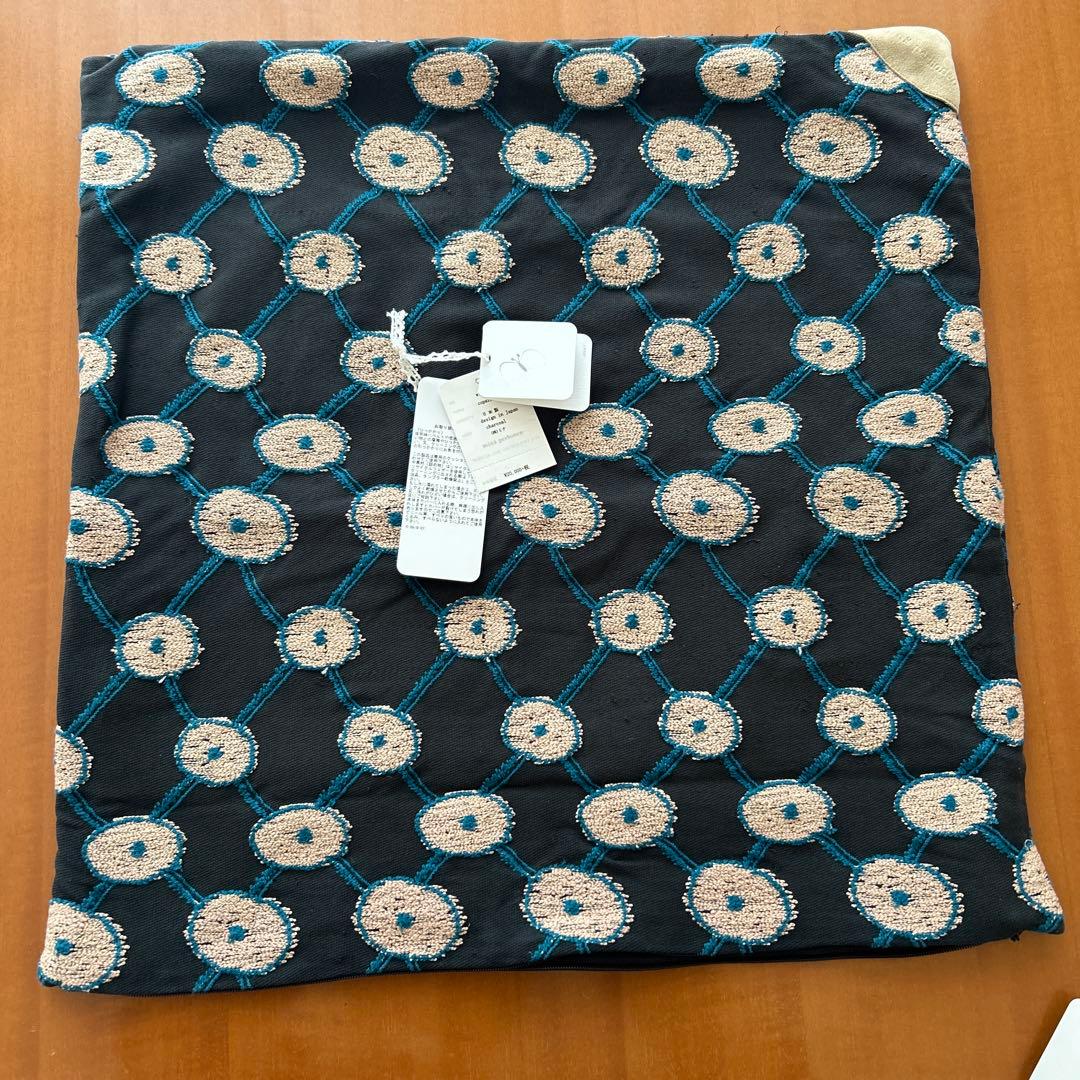 値下げ！ミナペルホネンのクッション大　copains50✖️50