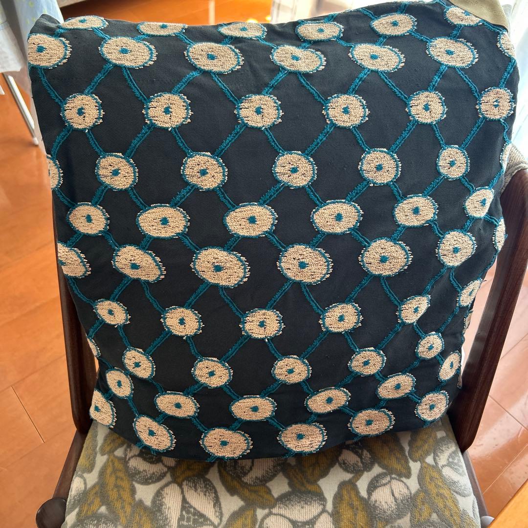 値下げ！ミナペルホネンのクッション大　copains50✖️50