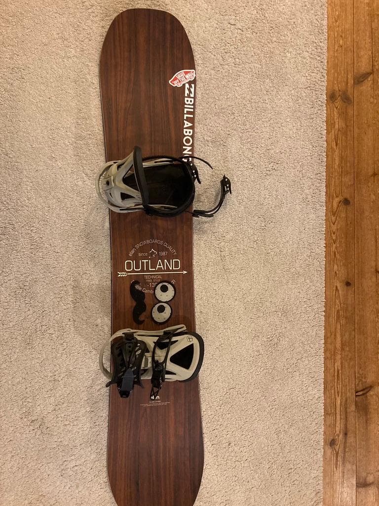 Billabong OUTLAND フリースタイルスノーボード 139cm