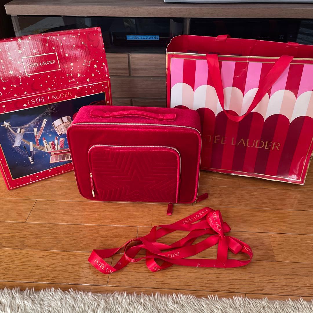 ESTEE LAUDER トライアルセット2023年　MIKIMIKIです