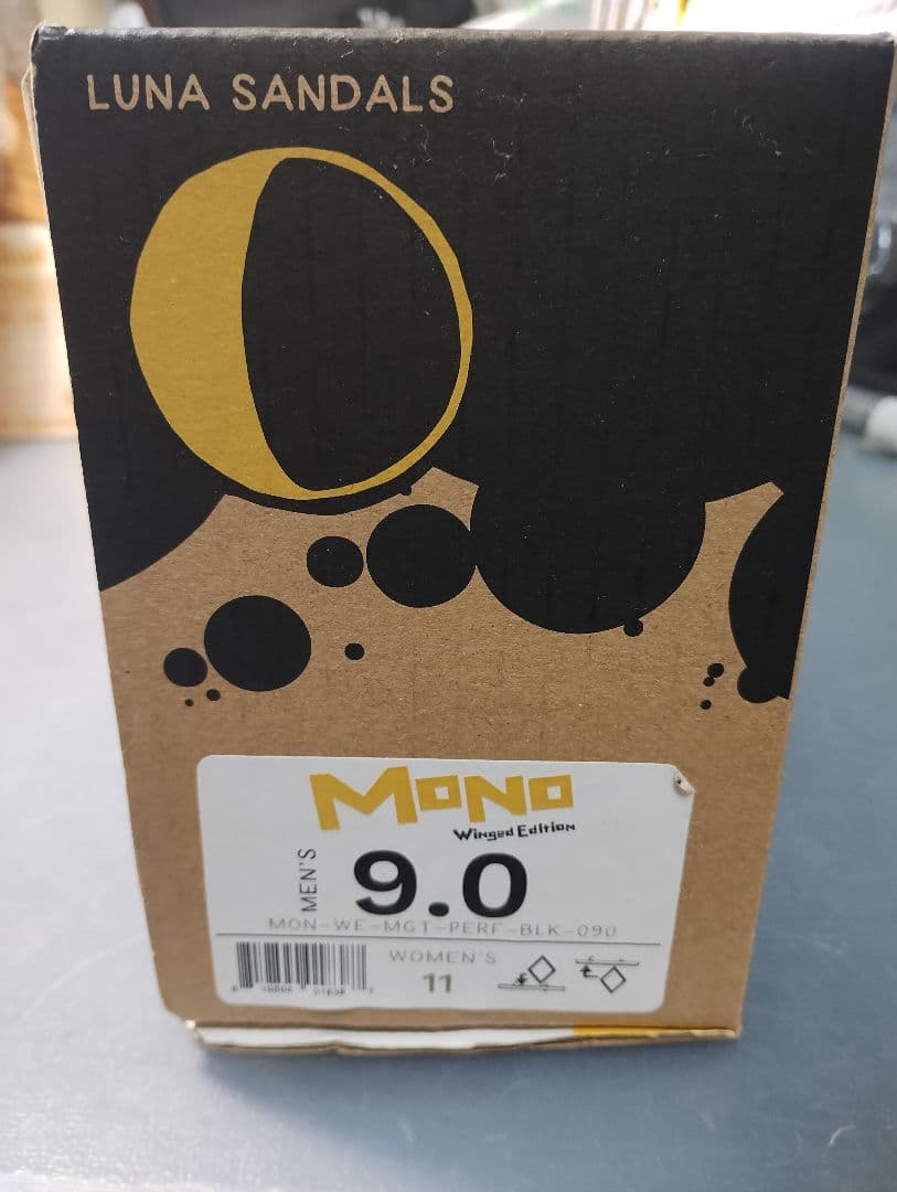 ルナサンダル モノ　9.0