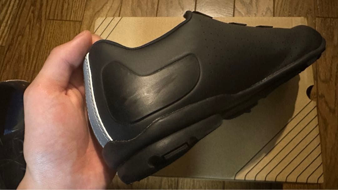 FLR F-3 City ブラック 41(26.3)