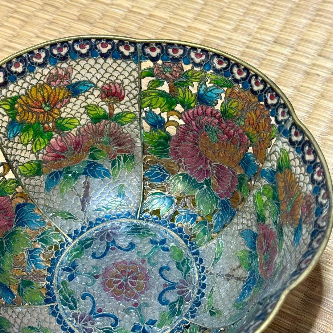 中国古玩　唐物　透かし透胎七宝花文鉢　菓子器　銅線七宝