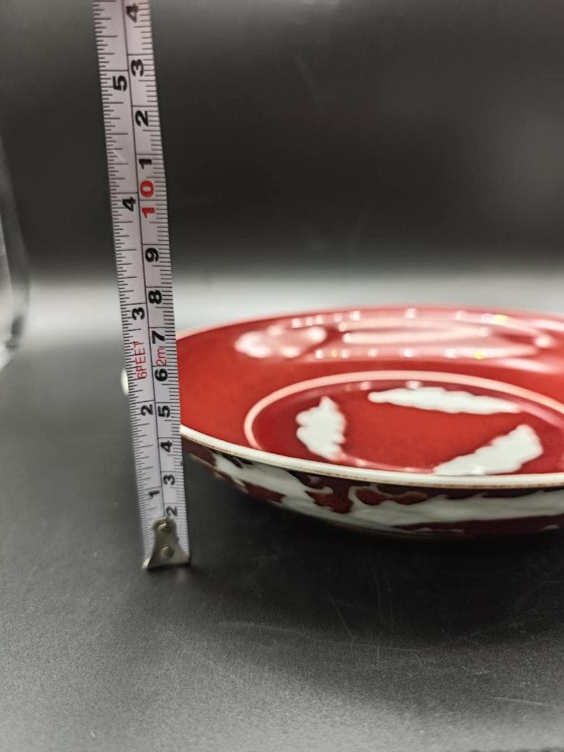 田中 野夫 大明宣徳時代銘大明宣徳時代紅釉白龍紋盤黒漆元箱付き(E-33)