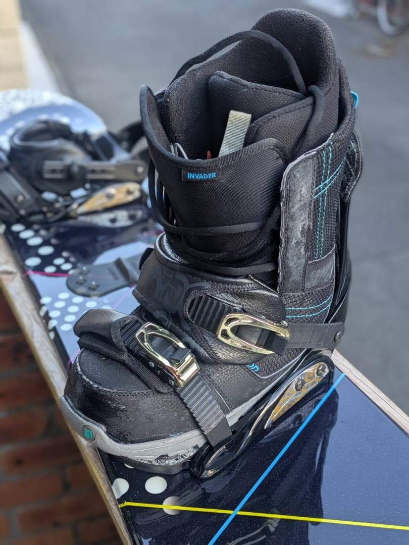 イエローバス スノーボードINCREASE バィンディング付き 150cm