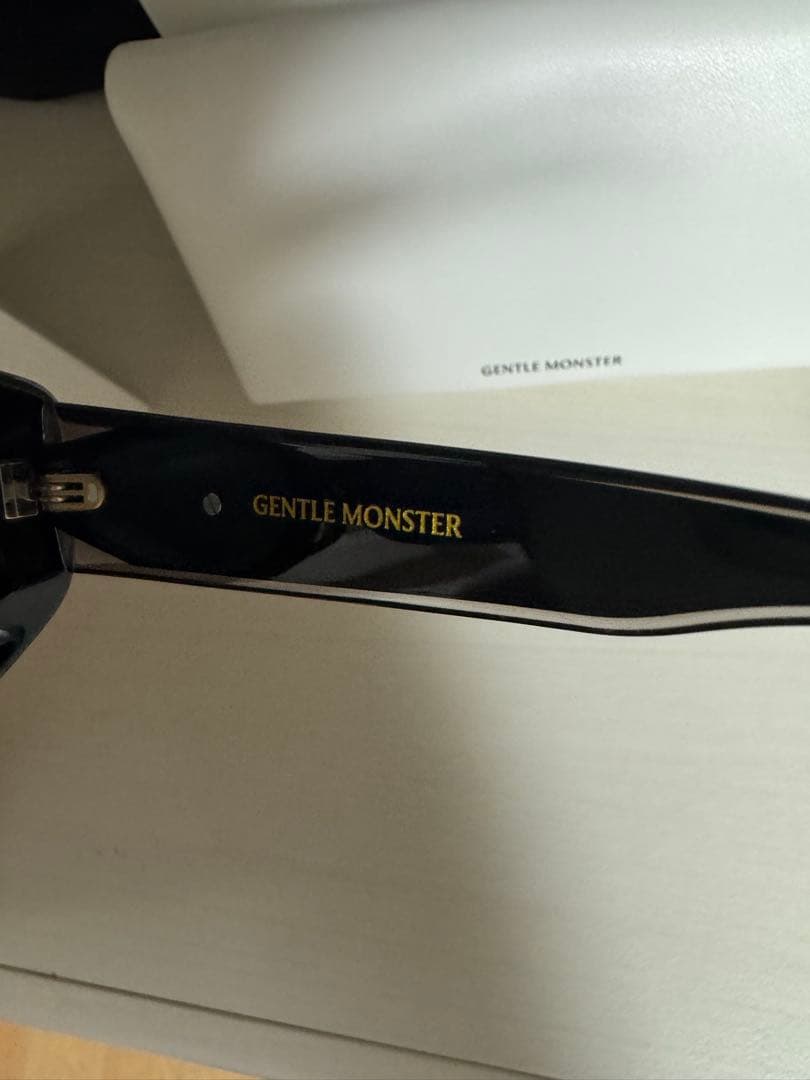 GENTLE MONSTER ブラック サングラス てるちゃんさん専用