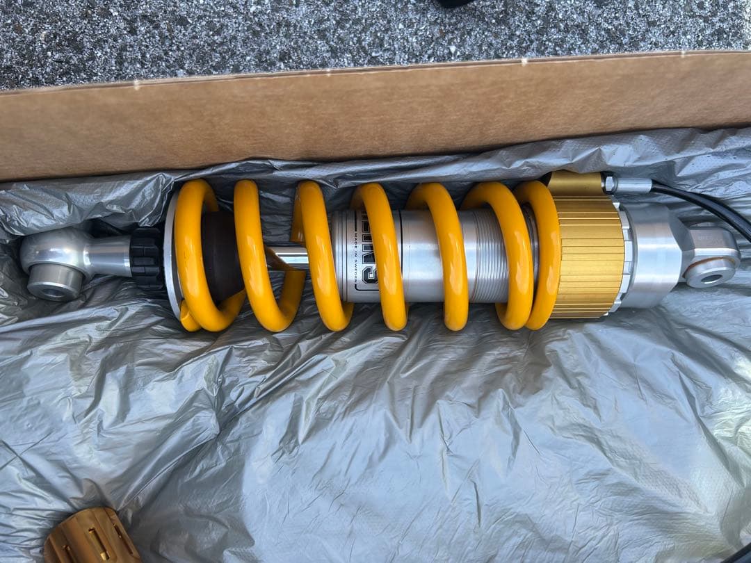 Öhlins TTX サスペンション