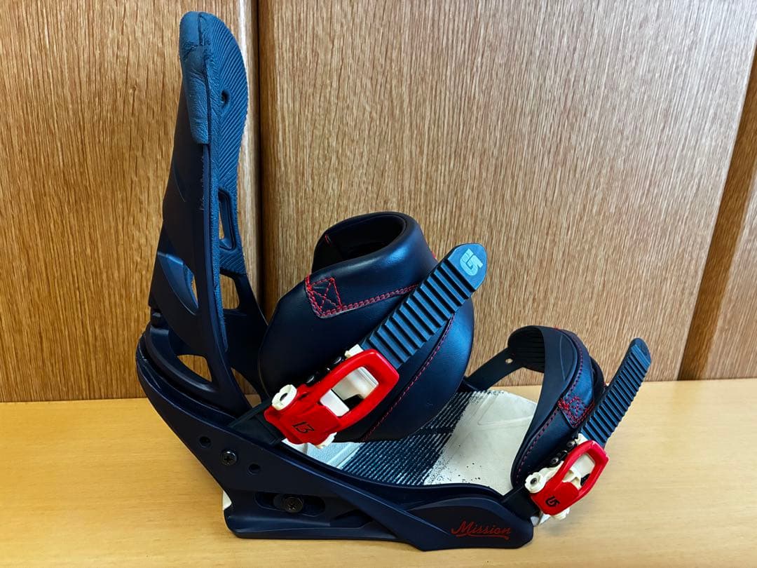 BURTONバインディング 【ミッション（メンズMサイズ）】