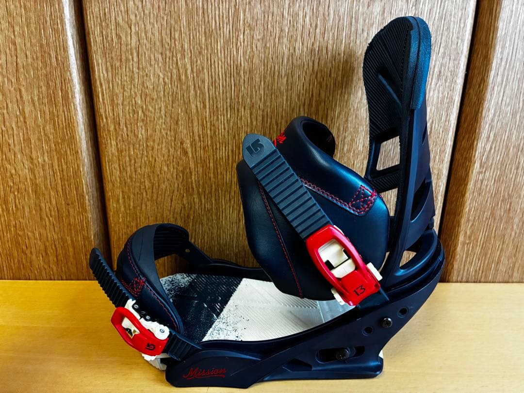 BURTONバインディング 【ミッション（メンズMサイズ）】