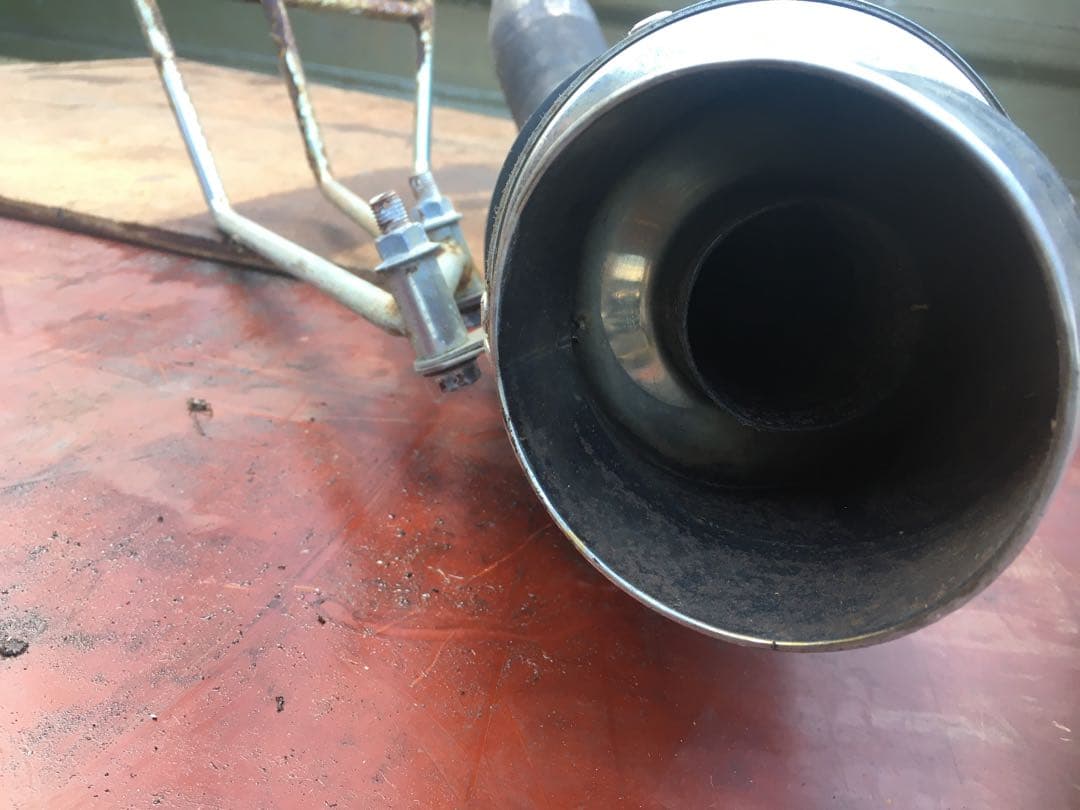 フュージョンマフラー