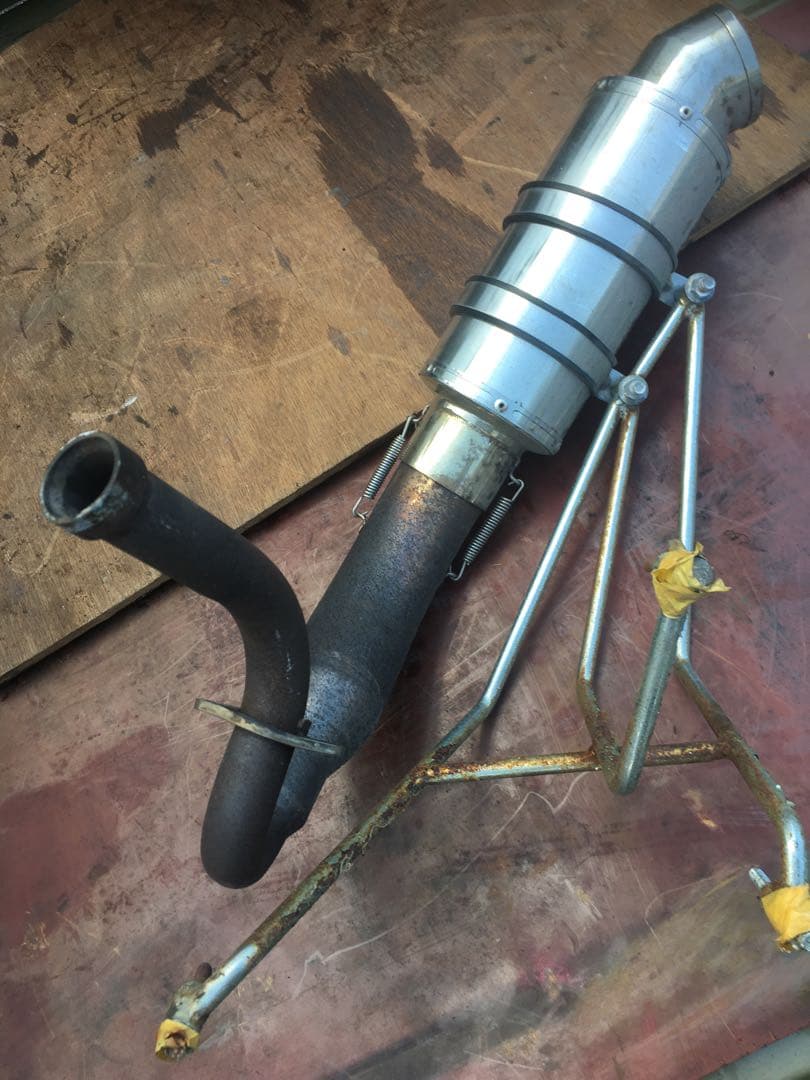 フュージョンマフラー