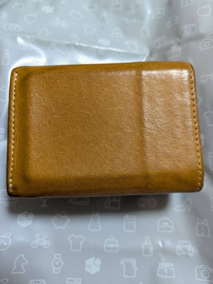 ミハラヤスヒロ　三つ折り財布