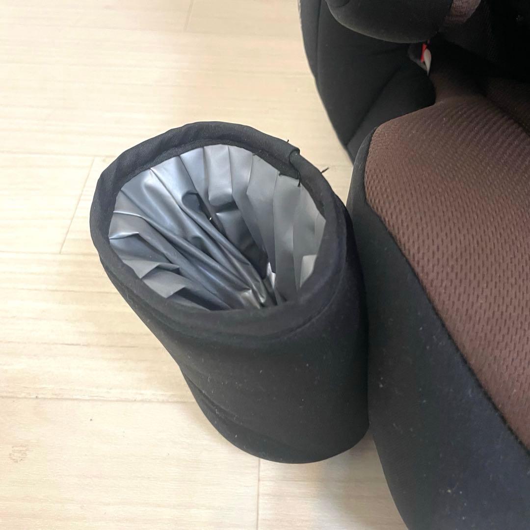 ネビオ‼︎ジュニアシート✨全国送料無料‼️清掃済み✨1歳から11歳まで使える‼️