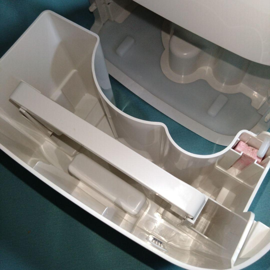 シャープ　除湿機　CV-F71-W