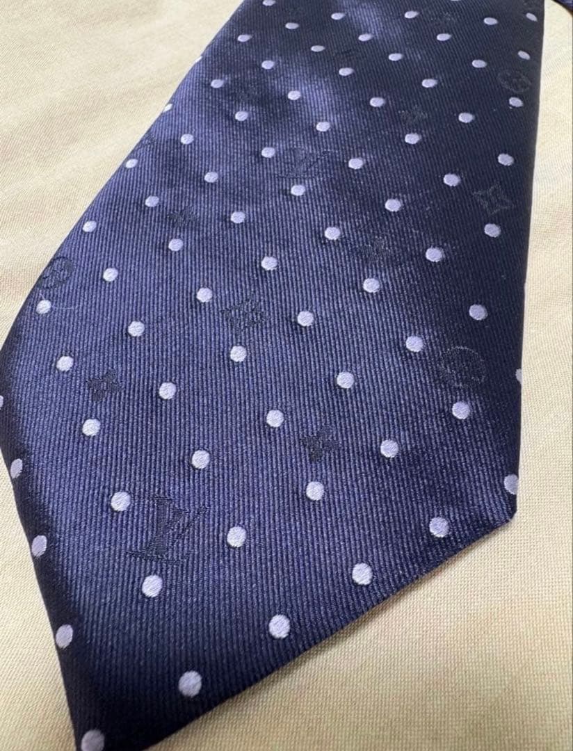 Louis Vuitton ネクタイ ドット柄 ネイビー