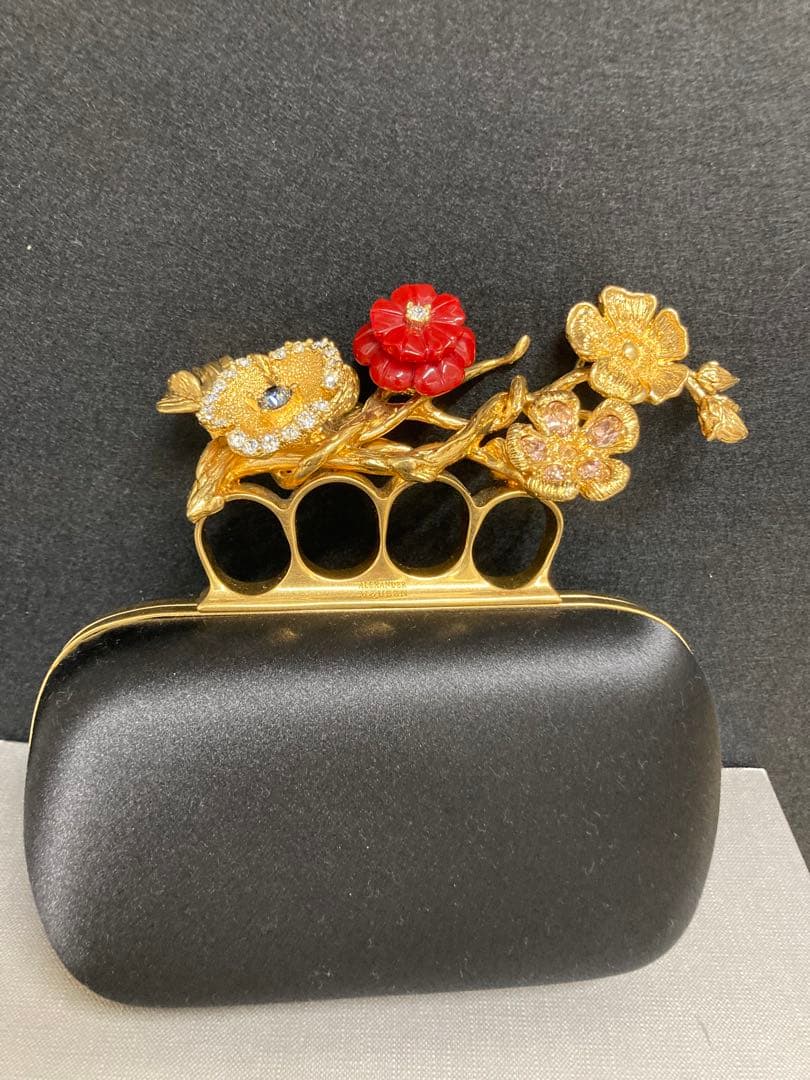 希少　花の芸術…アレクサンダー・マックイーンのクラッチバッグ　美品