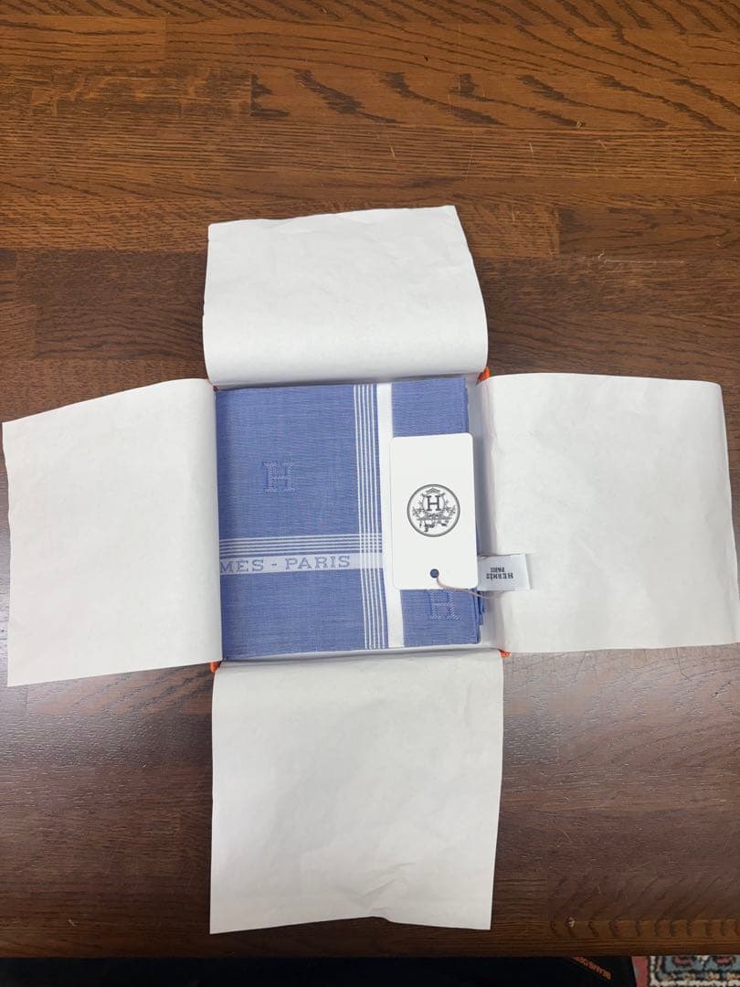 ※ぴー 新品未使用　HERMES エルメス　ブルー ハンカチ　タグ付
