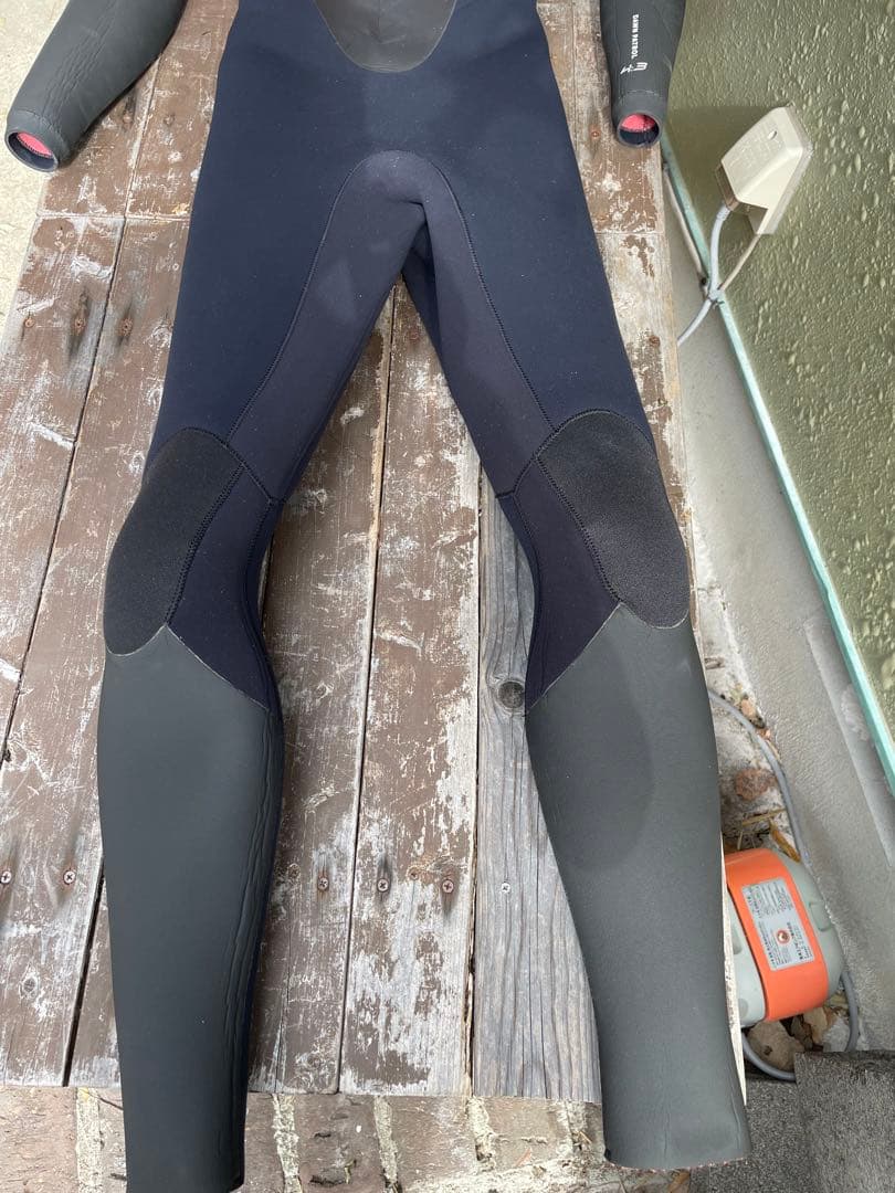 Ripcurl フルスーツ 赤/黒/グレー