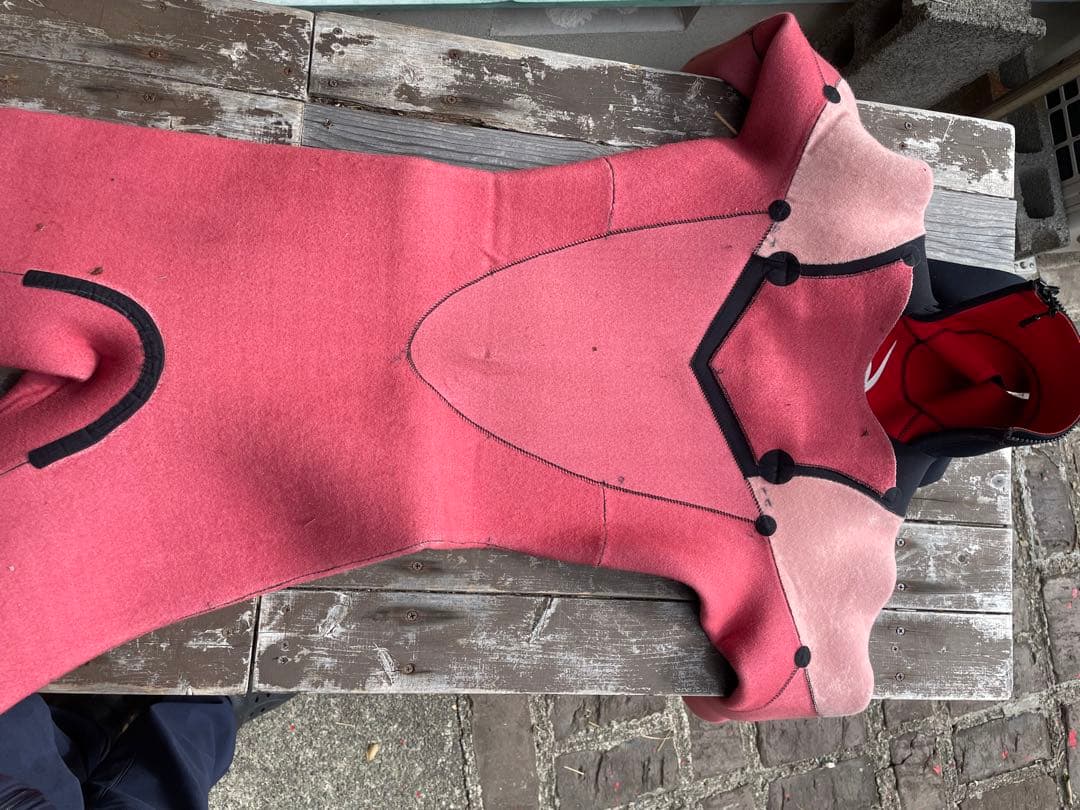 Ripcurl フルスーツ 赤/黒/グレー