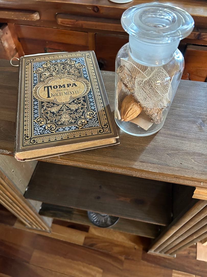 マントルピース　アンティーク風　ブロカント