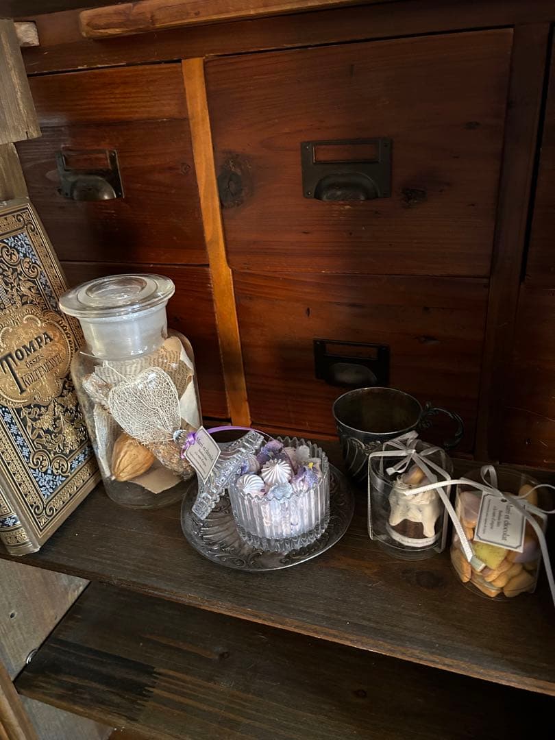 マントルピース　アンティーク風　ブロカント