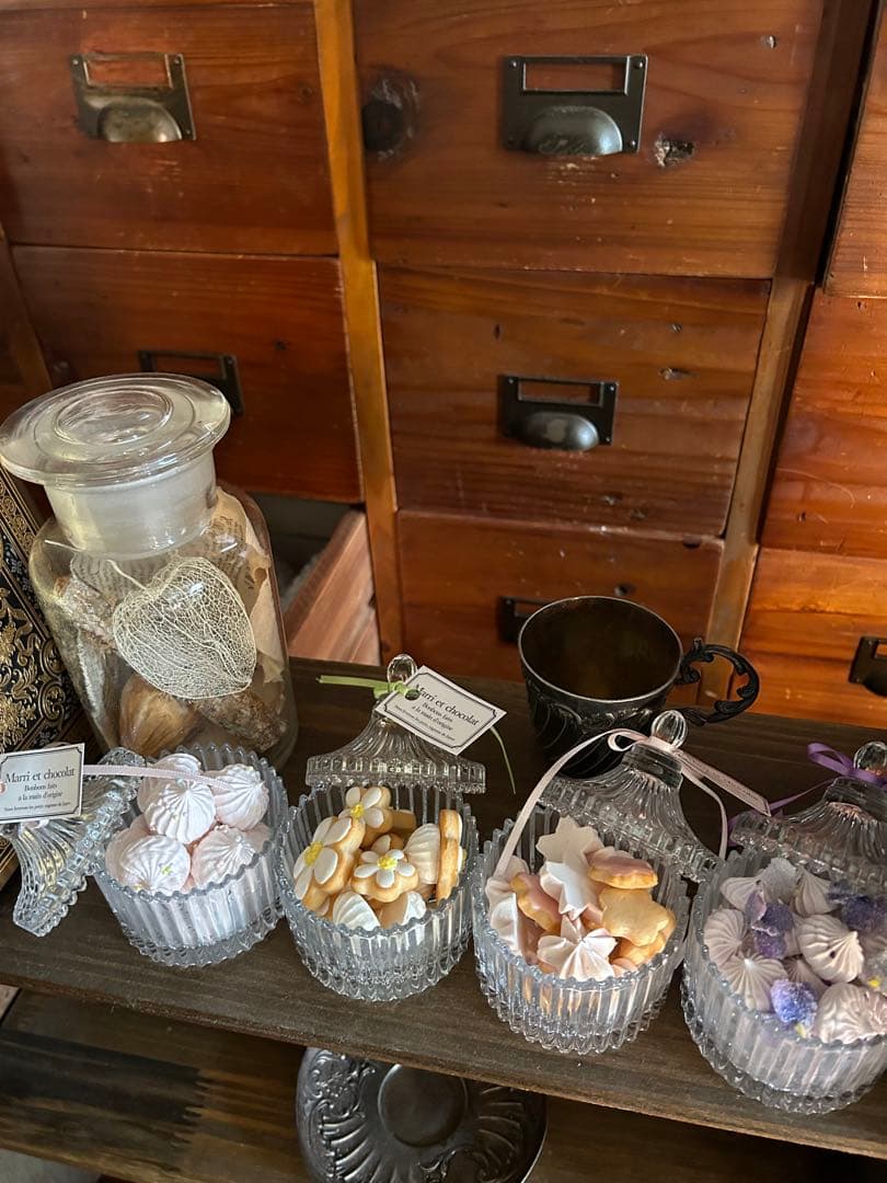 マントルピース　アンティーク風　ブロカント