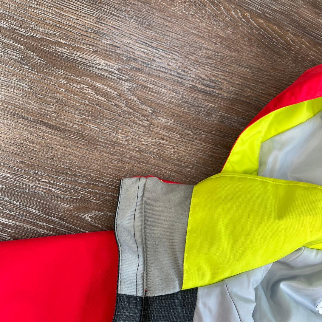 デサント　美品　　セットアップ　上下　スキーウェア　150 男の子　女の子