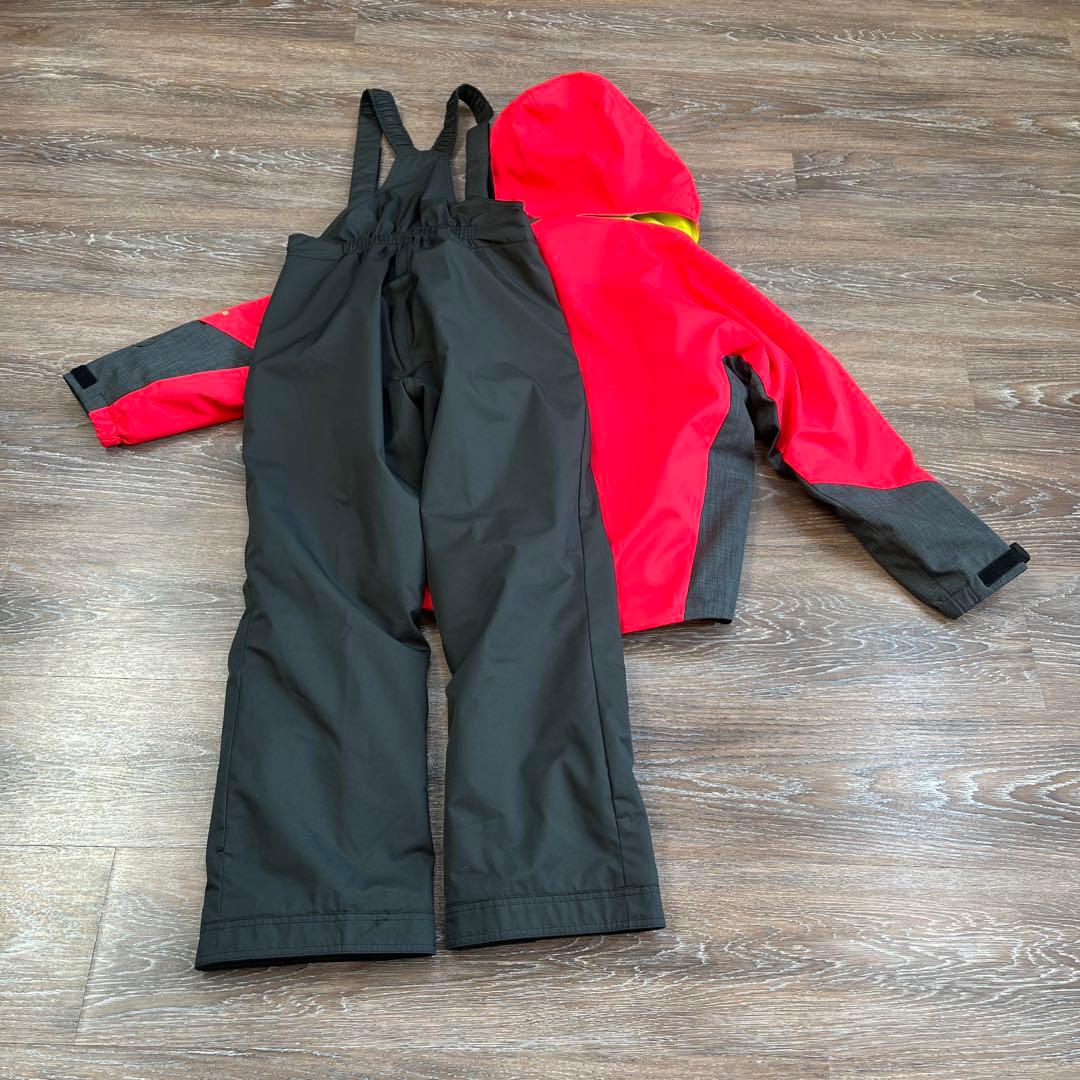 デサント　美品　　セットアップ　上下　スキーウェア　150 男の子　女の子