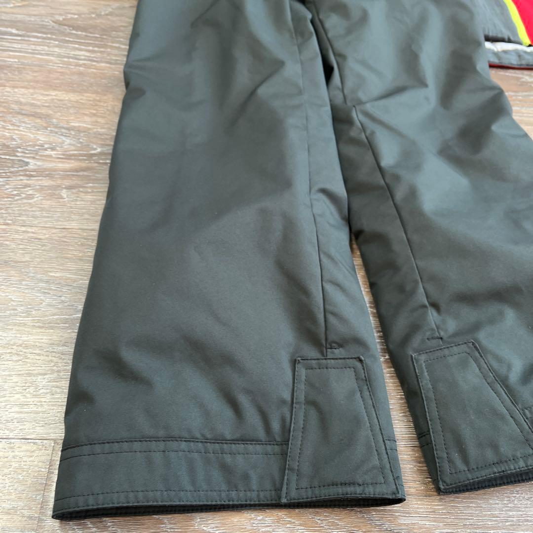 デサント　美品　　セットアップ　上下　スキーウェア　150 男の子　女の子