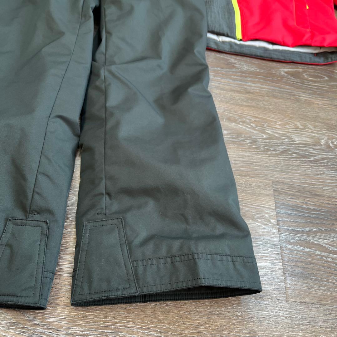 デサント　美品　　セットアップ　上下　スキーウェア　150 男の子　女の子