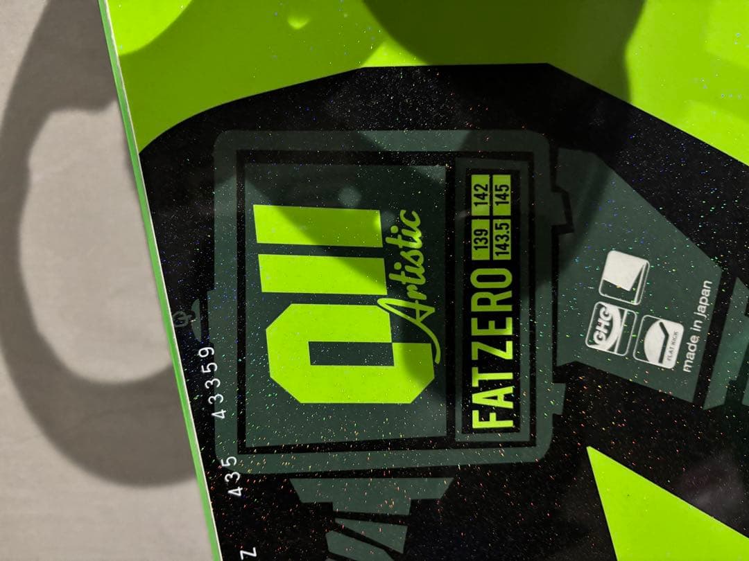 【本日発送可】グラトリ　011 fatzero 143.5 スノーボード FLU