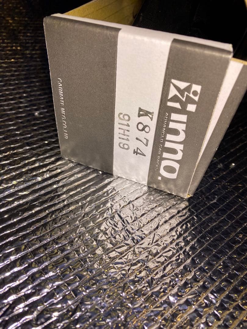 INNO ルーフキャリア ベース アクア NHP-10 バラ売り不可です