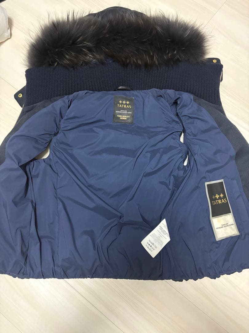 TATRAS ネイビー ダウンベスト ファー付き
