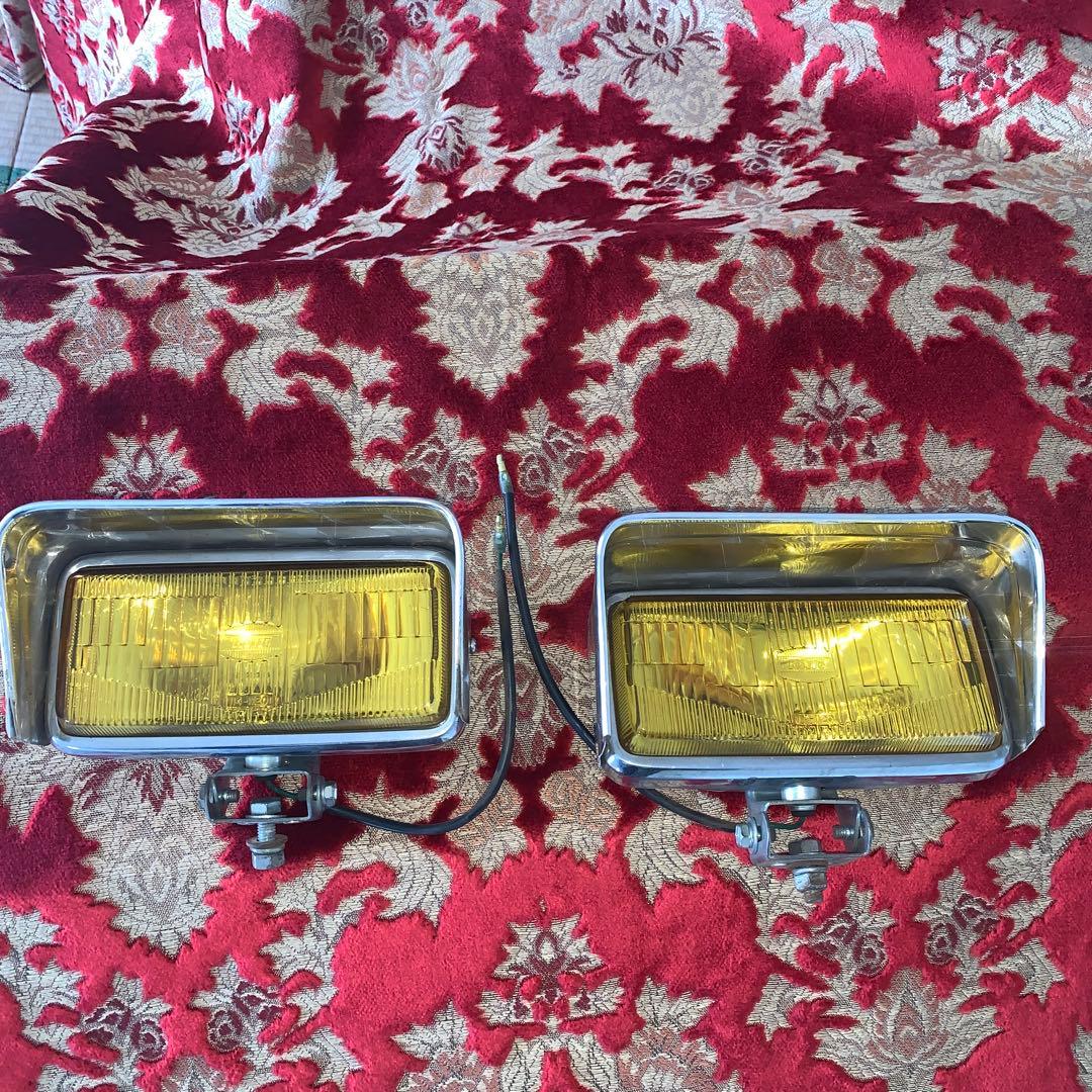 イエローフォグランプ ウロコバイザー付き