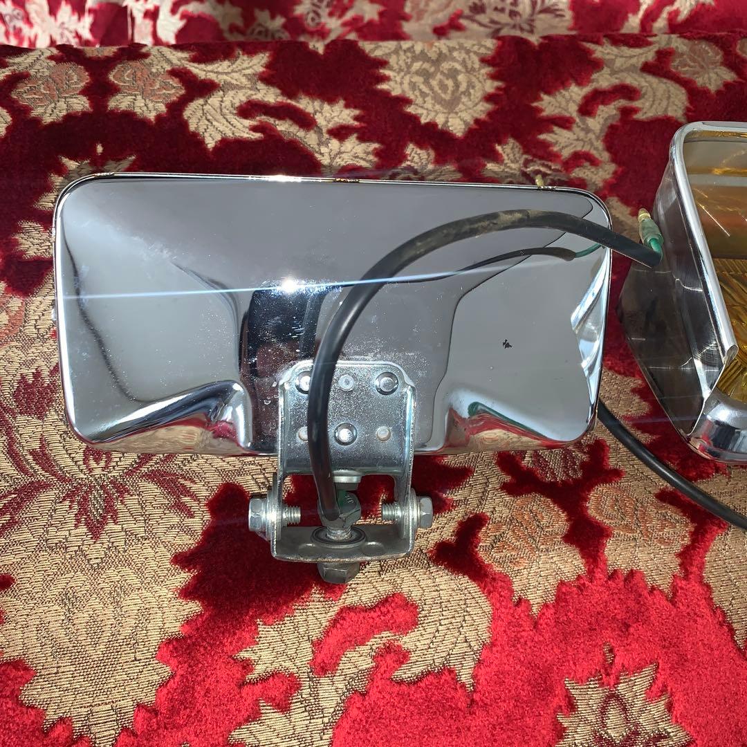 イエローフォグランプ ウロコバイザー付き