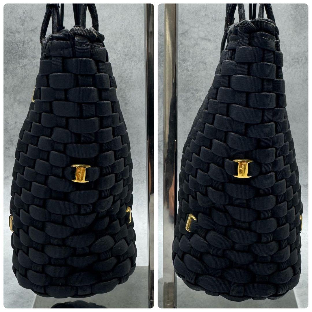 希少 フェラガモ 編み込み ミニトート ヴァラリボン ハンドバッグ カゴ