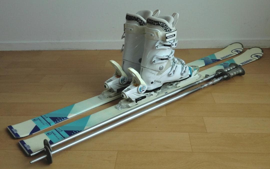 ■■送料無料■ロシニョール■女性用スキー4点セット■149/24.5■WAX済■