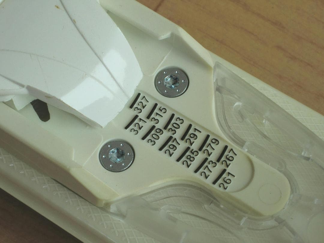 ■■送料無料■ロシニョール■女性用スキー4点セット■149/24.5■WAX済■