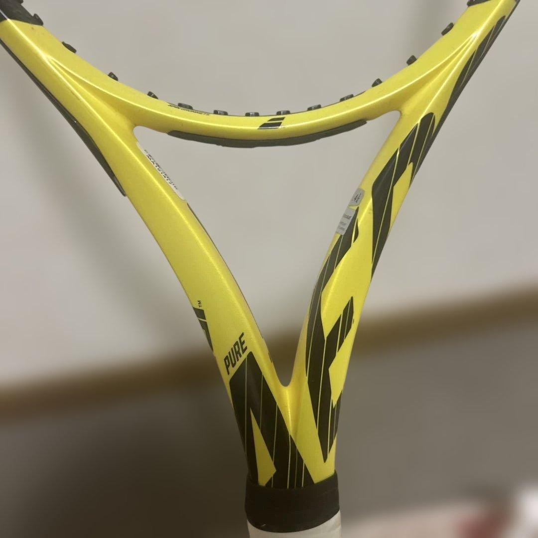 Babolat Pure Aero 硬式テニスラケット