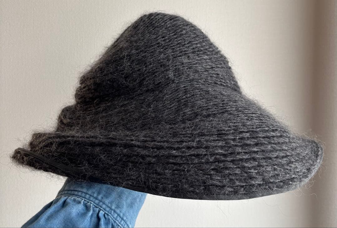 ISSEY MIYAKE 帽子　スチームストレッチ