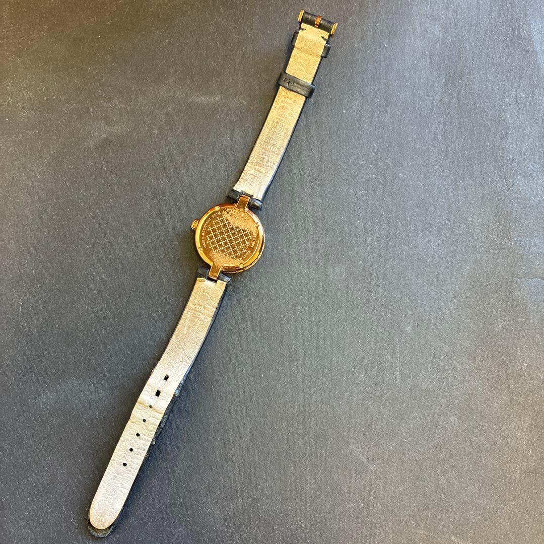 GUCCI アナログクォーツ腕時計 ブラック(電池切れ)