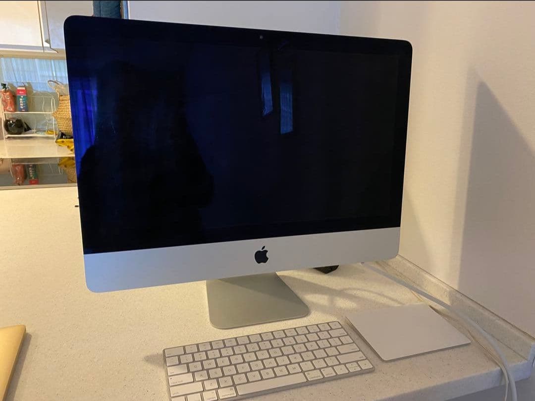【ジャンク品】iMac Retina 4K, 21.5インチ Late 2015