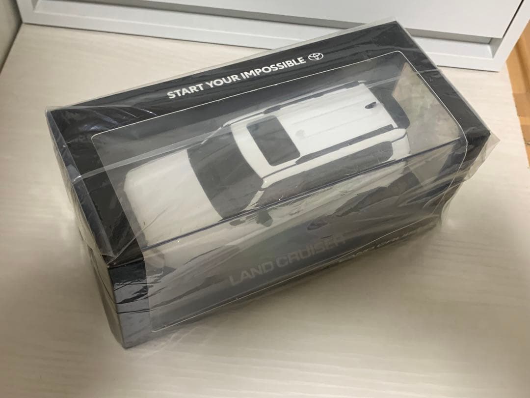 み*き様 ランドクルーザー250 ミニカー ホワイト