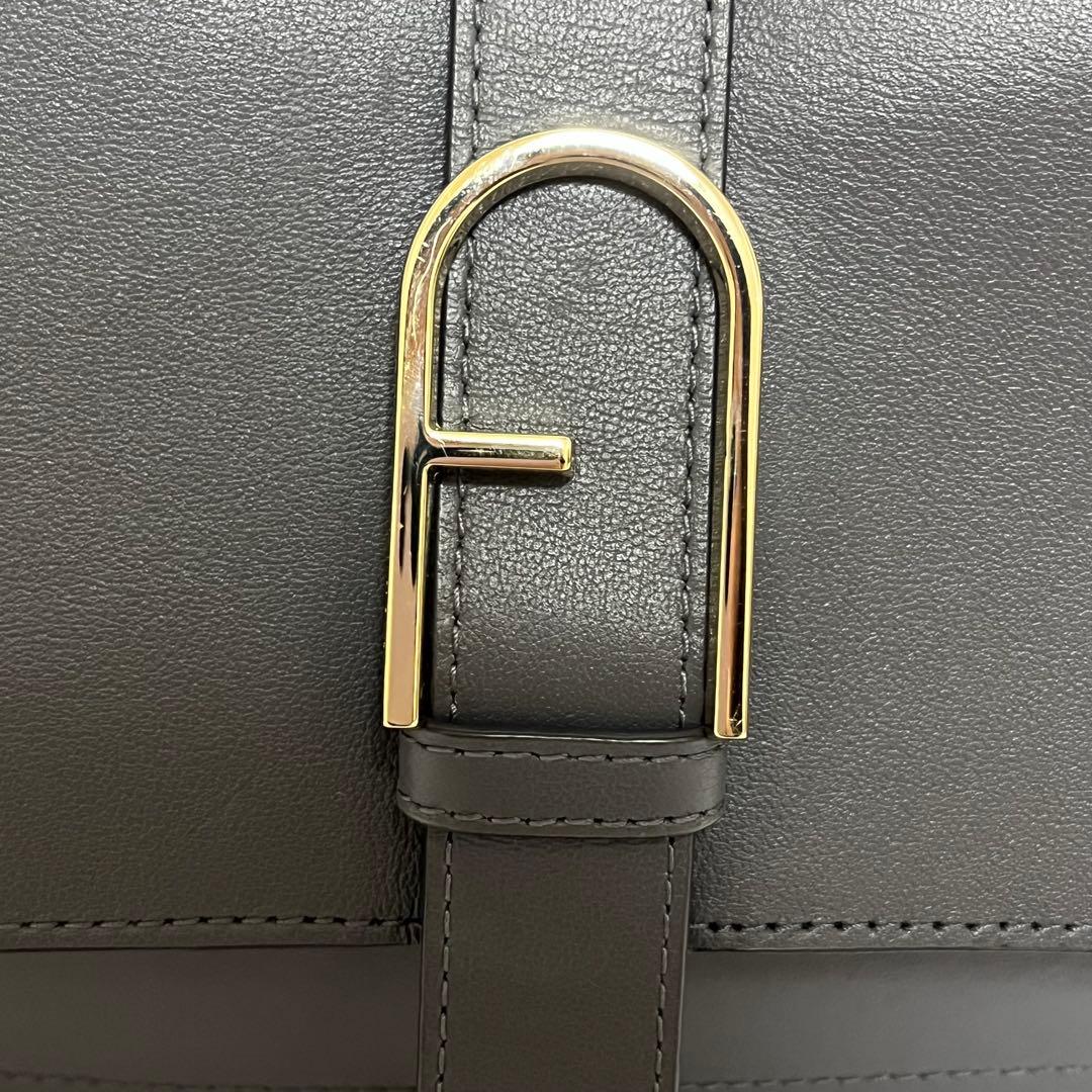 極美品✨現行モデル✨フルラ　フロー　2way ショルダーバッグ　レザー　グレー