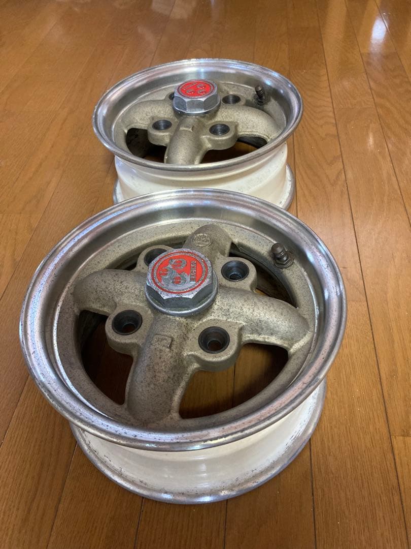 ワタナベ4s 10インチアルミホイール PCD110 2本センターキャップ付き