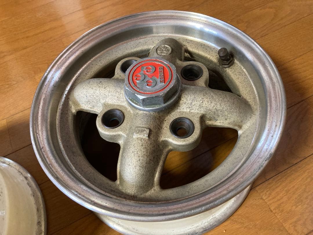 ワタナベ4s 10インチアルミホイール PCD110 2本センターキャップ付き